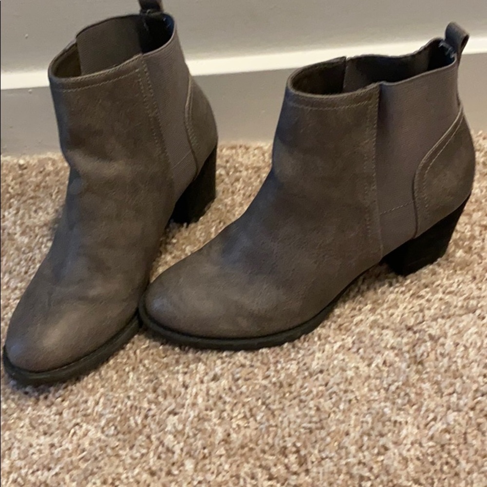 Boots - Picture 2 of 2